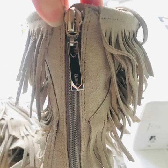 Schutz Kija Suede Fringe Heel - Picture 4 of 6